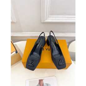 43위 LOUIS VUITTON 루이비통 여성용 샌들 L18433 2024/신상