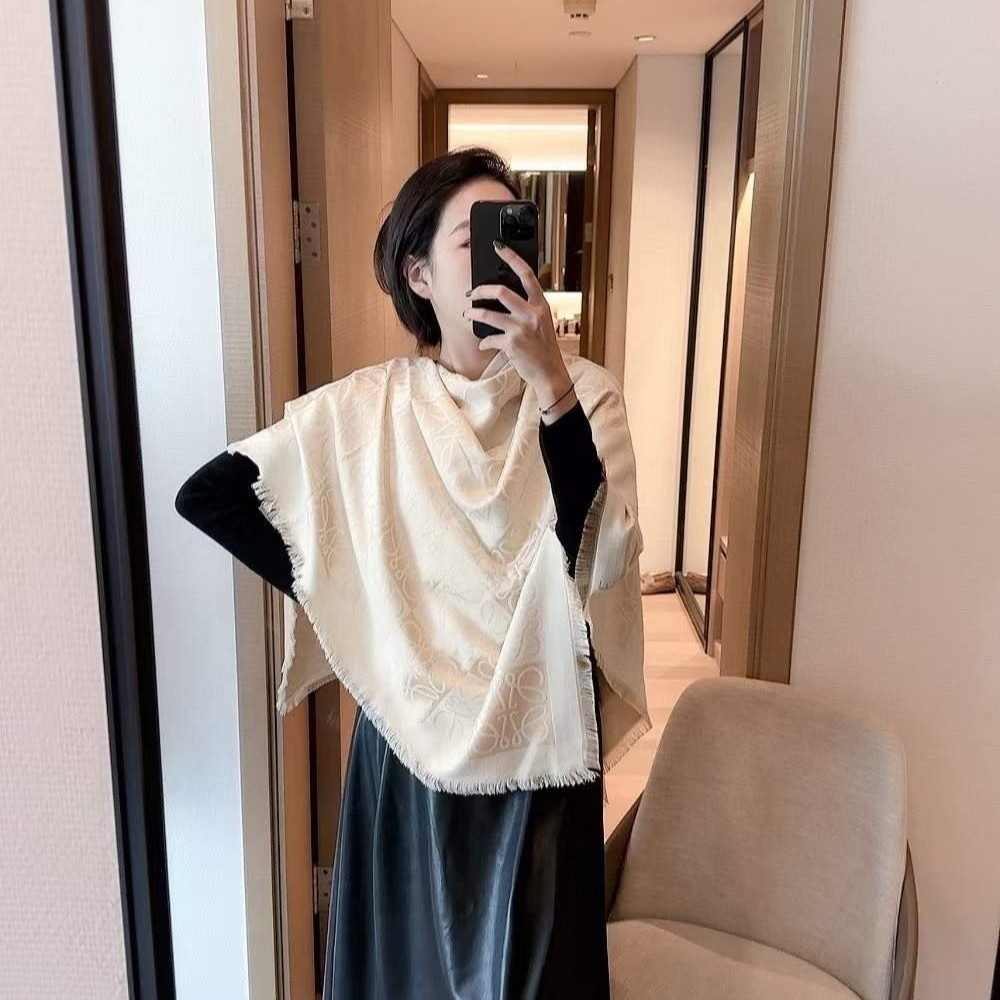 LOEWE 로에베 머플러 4COLOR