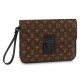 11위 LOUIS VUITTON 루이비통 S락 A4 클러치 M80560
