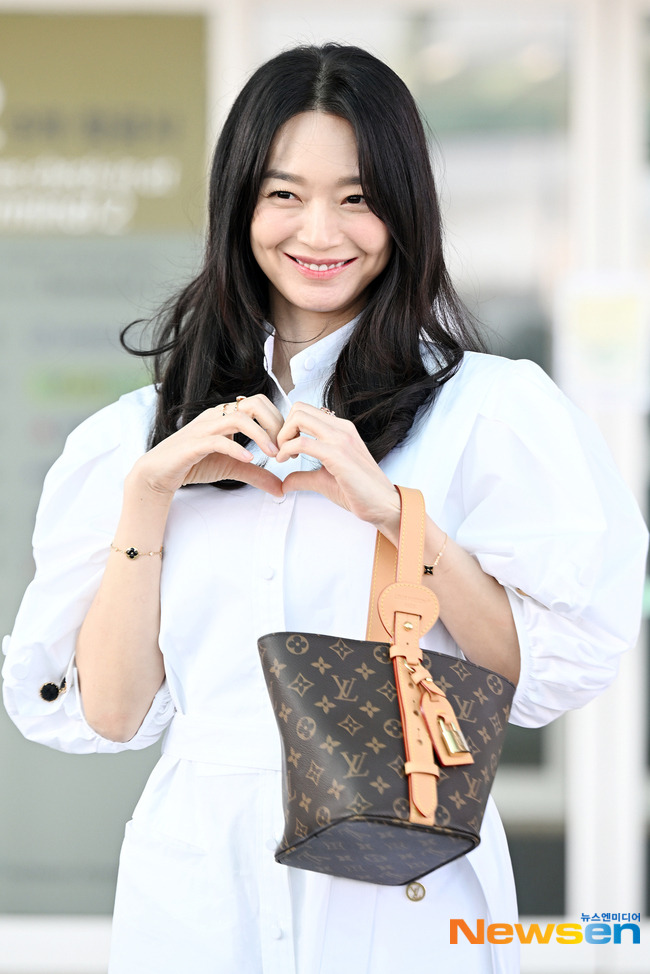 14위 [배우 신민아] LOUIS VUITTON 루이비통 ALL IN BB 백 M12925