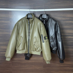 STONE ISLAND 스톤아일랜드 레더 봄버 자켓