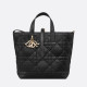 38위 DIOR 디올 Toujours 미디엄 버티컬 토트백 M2836 5COLOR