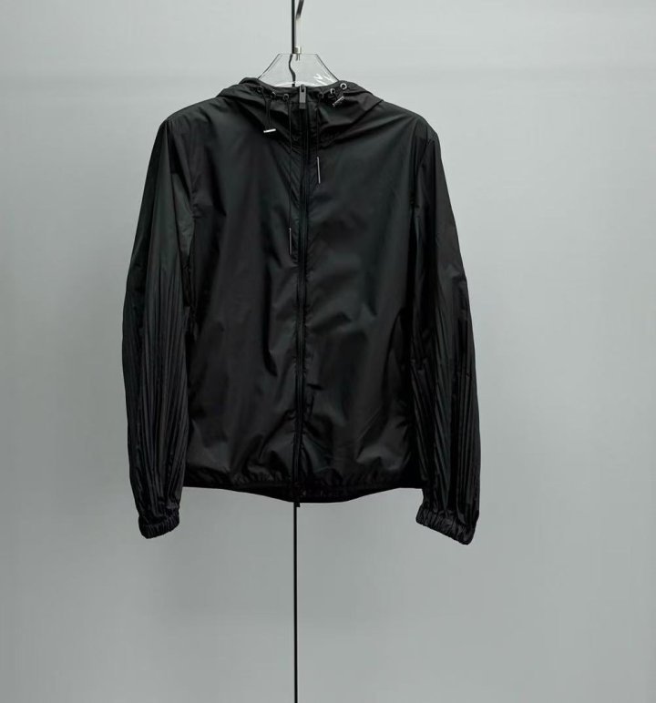 MONCLER 몽클레어 팔셔링 포인트 자켓