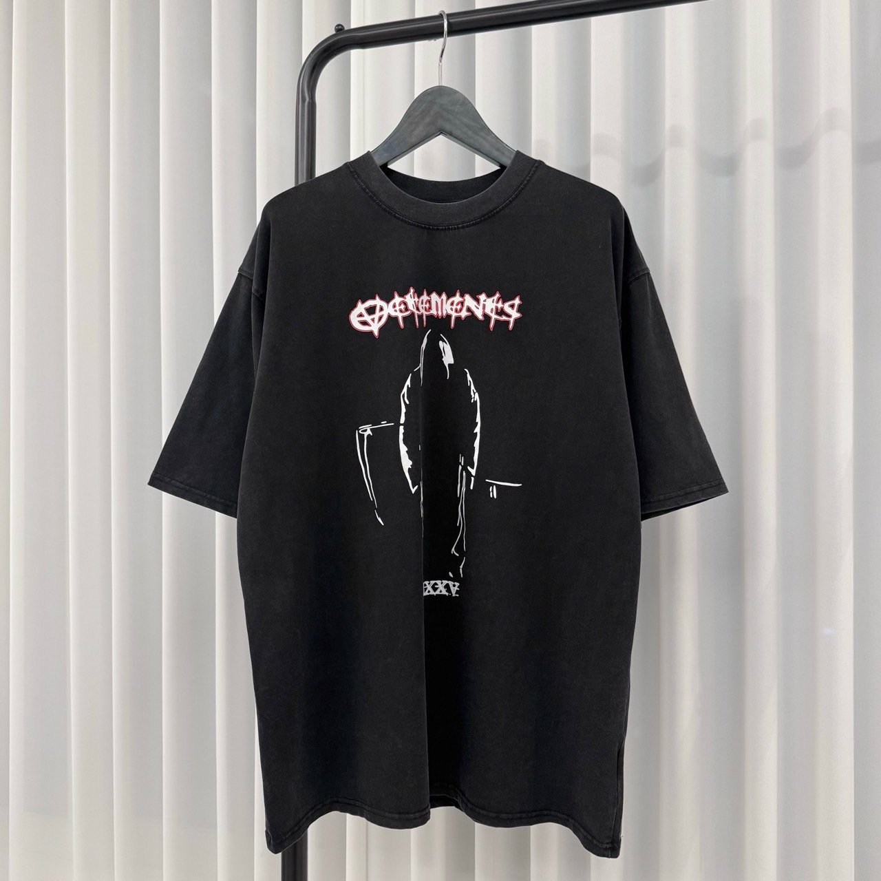 VETEMENTS 베트멍 리퍼 로고 반팔 티셔츠