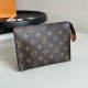 LOUIS VUITTON 루이비통 포쉐트 토일렛 19 클러치백 M47544