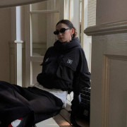 CHANEL 샤넬 드로스트링 다운점퍼