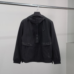 PRADA 프라다 프리미엄 로고와펜 윈드브레이커