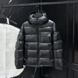 PRADA 프라다 리나일론 다운 패딩 2COLOR