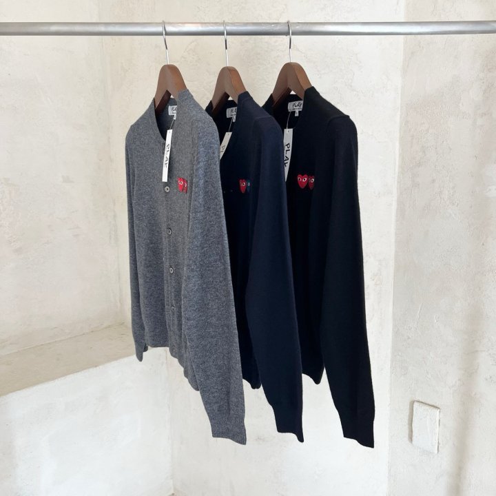 COMME DES GARCONS 꼼데가르송 더블 하트와펜 라운드 가디건