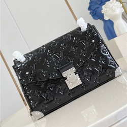 LOUIS VUITTON 루이비통 사가 트렁크 크로스백 M28137