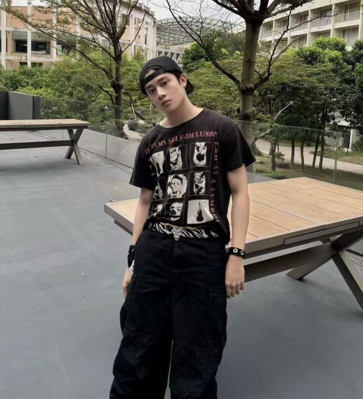 ENFANTS RICHES DÉPRIMÉS 앙팡리쉬데프리메 3667 바이올린 슬립 반팔