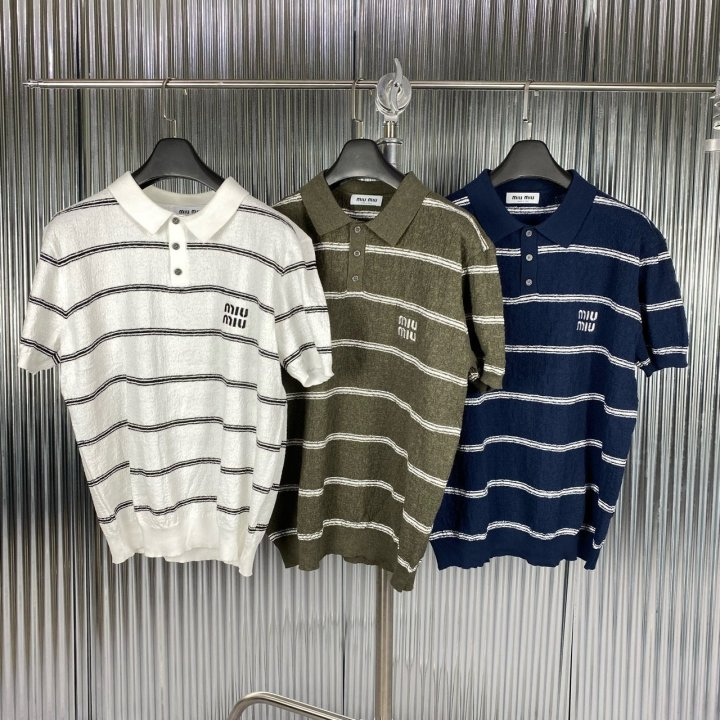 MIUMIU 미우미우 쓰리 카라티