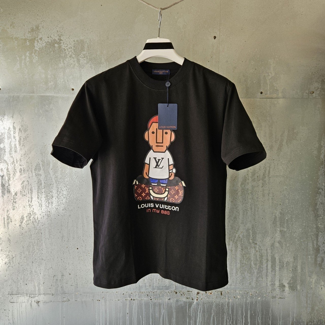 LOUIS VUITTON 루이비통 가방 캐릭터 티셔츠 2COLOR