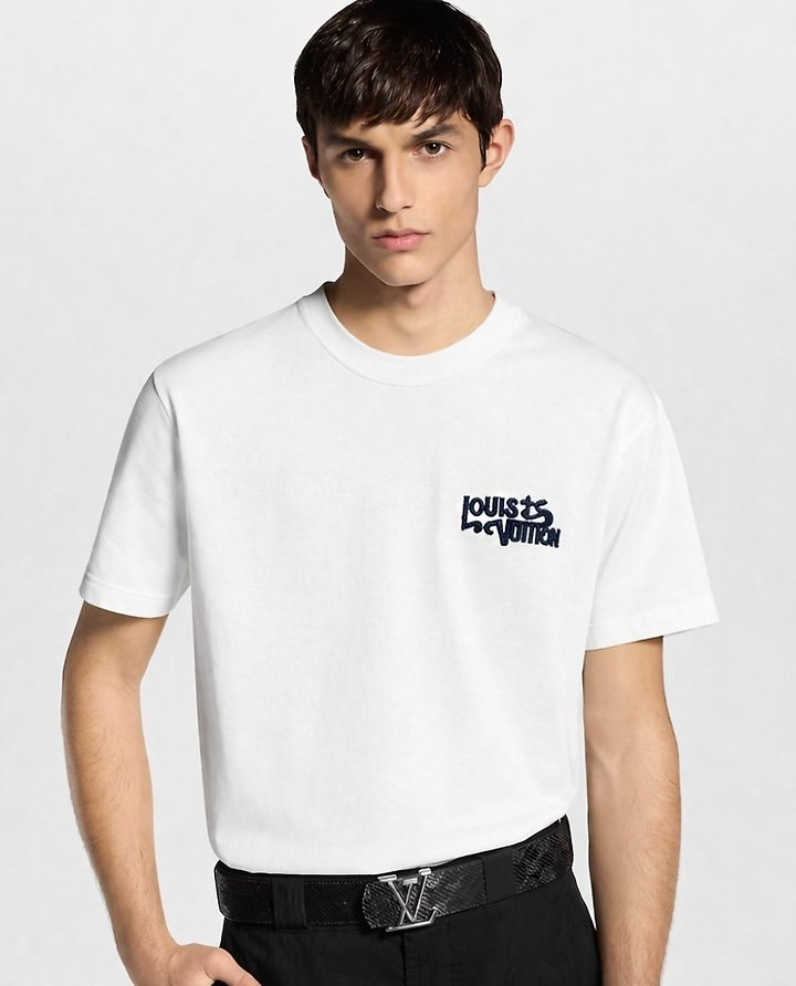 LOUIS VUITTON 루이비통 그래피티 모노그램 올자수 로고 숏 슬리브 티셔츠 2COLOR