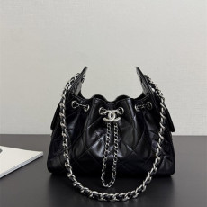 CHANEL 샤넬 호보백 미니 AS1050