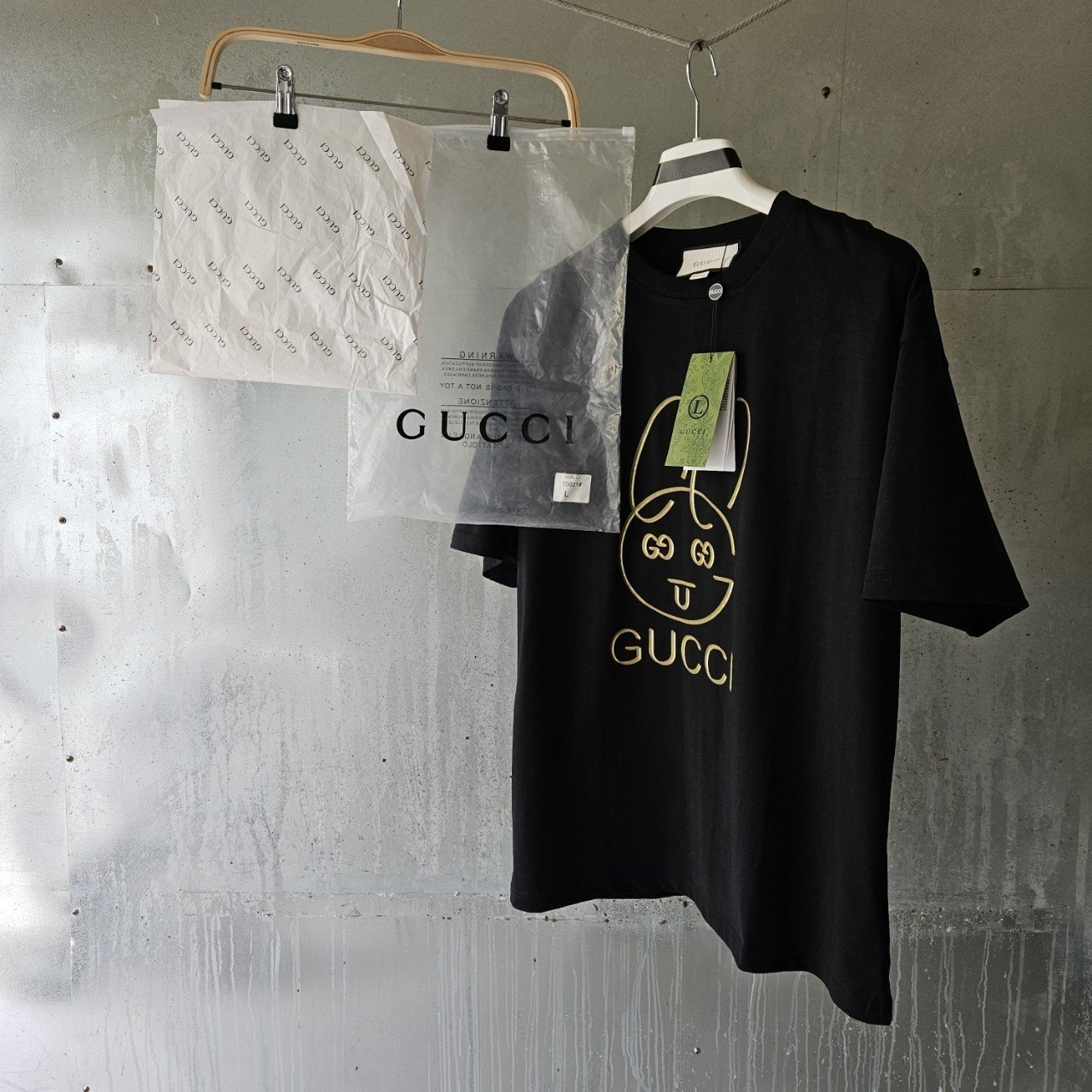 GUCCI 구찌 토끼 티셔츠
