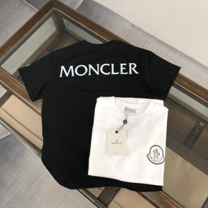 ●4월 판매 9위● MONCLER 몽클레어 오뚜기 로고 반팔 티셔츠