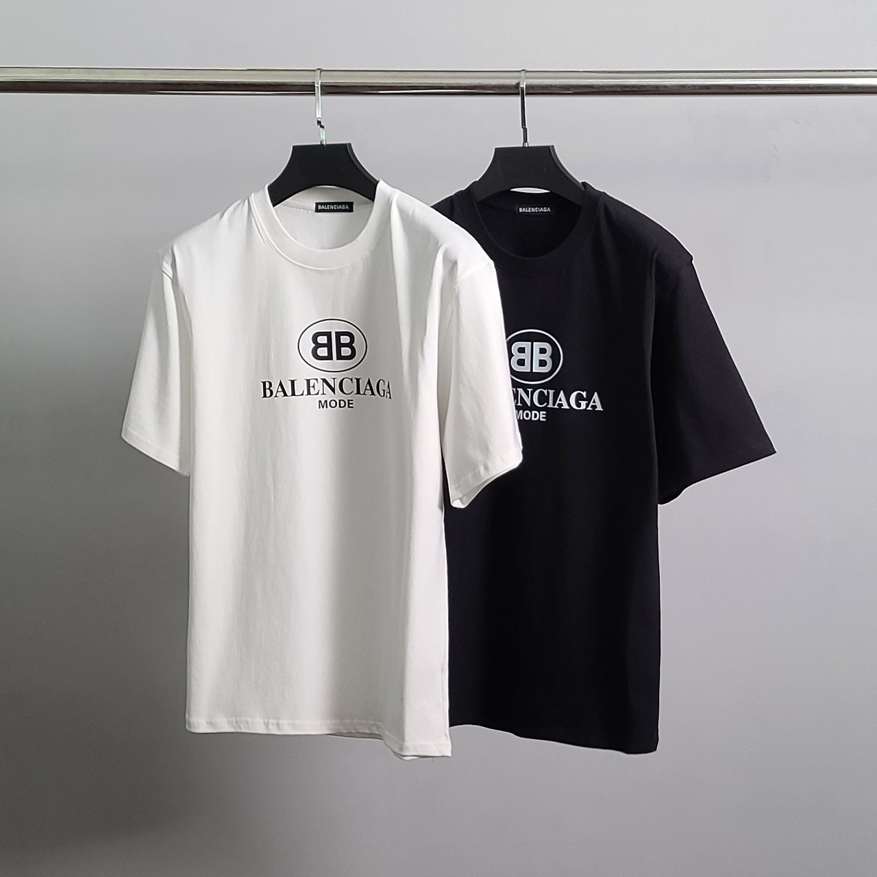 BALENCIAGA 발렌시아가 BB 모드 코튼 반팔티
